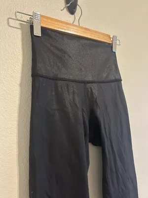 Lululemon Women’s Wunder Train High Rise Tight 23” Foil Black Size 2 thumbnail 7