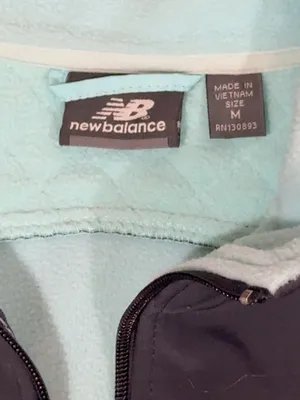New Balance Women’s M Softshell Fleece Lined Colorblock Athletic Jacket thumbnail 8