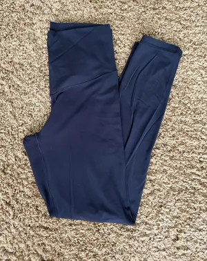Aerie Real Me High-Waisted Leggings thumbnail 1