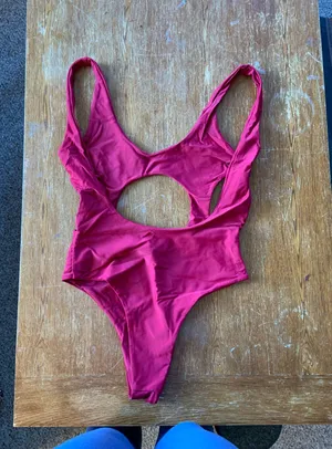 Amazon Maroon Red One Piece thumbnail 2