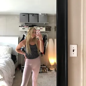 Aerie SO workout top XS thumbnail 2