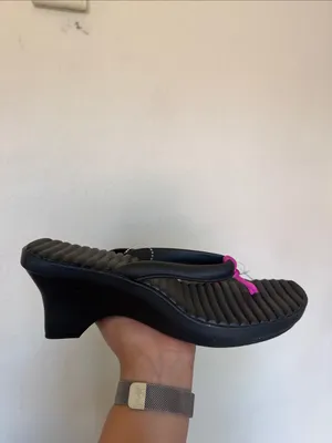 Crocs Cabana Flipflop | Sandals heel size 9 black thumbnail 2