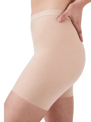 NWT Spanx Invisible Shaping Control Girl Short in Champagne Beige Size 3X thumbnail 3