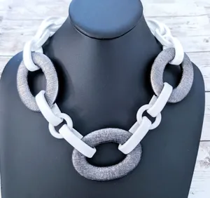 Vintage Statement Necklace Stunning Chunky White & Grey thumbnail 1