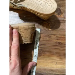 Crocs‎ Leigh Cork Beige Wedge sandals Leather Straps Womens thumbnail 10