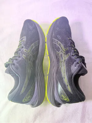 Asics Black Running Shoe with Neon Green Accents thumbnail 8