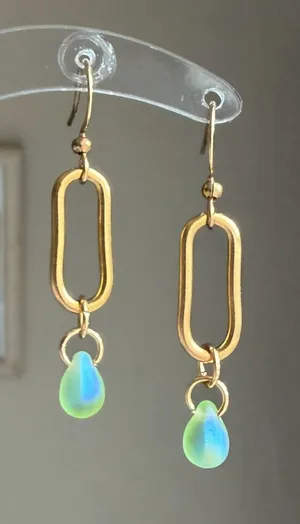 Handmade gold tone stainless steel & teardrop beads chic fairy boho vintage style dangle earrings💚 thumbnail 1