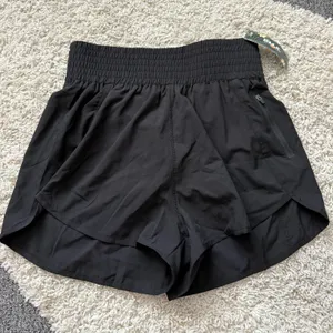 BMJL athletic shorts high waist size M NWT thumbnail 1