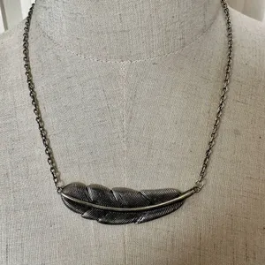 Silver tone feather pendant necklace thumbnail 2