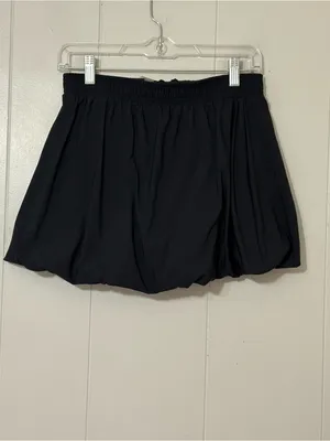 Aritzia Golden Deuce Micro Bubble Skort Black Size S Built In Shorts Athletic thumbnail 7