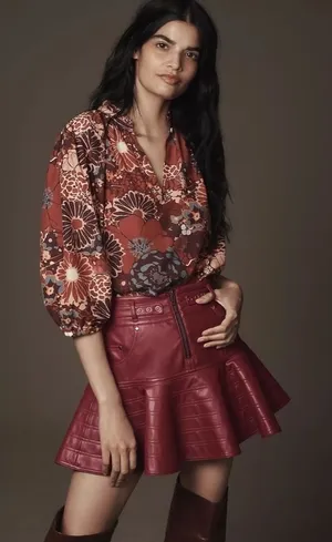 NWT!! Anthropologie PILCRO Fit-and-Flare Faux Leather‎ Mini Skirt Wine Moto 12 thumbnail 1
