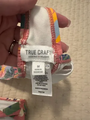 True craft floral coral bikini set thumbnail 3