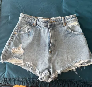 Rollas Jean Shorts Revolve High-Waisted Duster thumbnail 6