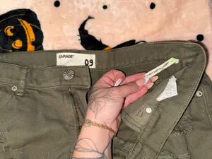 Garage Shorts thumbnail 2