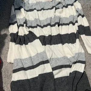 Loft medium long cardigan‎ thumbnail 2