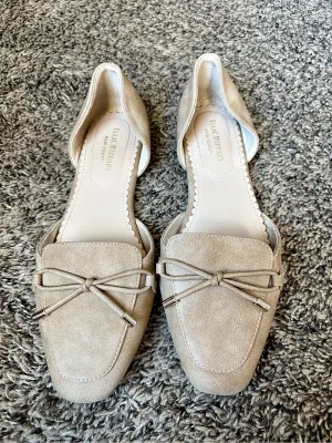 Isaac Mizrahi Womens Shoes Flats Beige tan suede Mules bow size 7.5 thumbnail 1