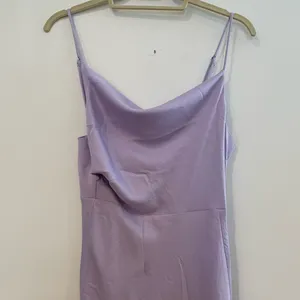 Petal & Pup Princeton Lilac Purple Princeton Satin Midi Dress 6 Feminine Drape thumbnail 6