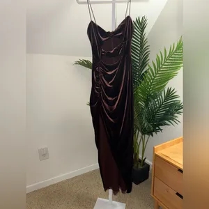 Nookie‎ Verve Maxi Velvet Dress Truffle Brown Cutout Size M thumbnail 5