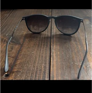 Ray-Ban thumbnail 9
