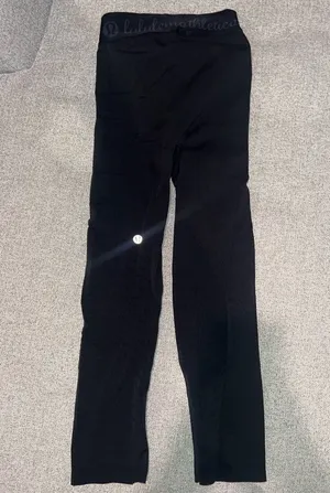Lululemon Cropped Black Leggings Size 2 thumbnail 1