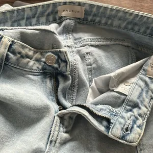 Super Cute Womens Pacsun Light Blue Low Rise Jeans thumbnail 8