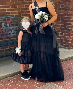 Prom Dress  thumbnail 1