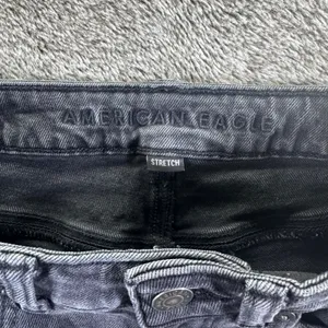 American Eagle Denim Jeans Stretch Distressed Jeans Women's 0 Black thumbnail 8