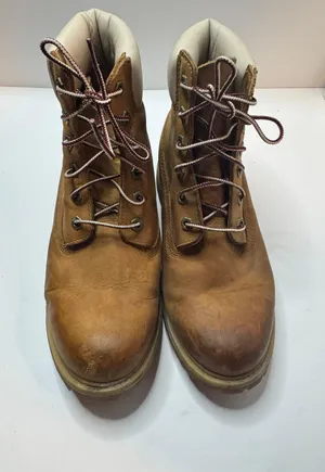 Timberland Leather Boots Model 8365B Size 8.5M thumbnail 1