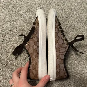COACH Empire Sneakers Shoes‎ Size 7.5B thumbnail 7