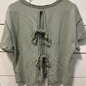 Abercrombie Green Tie Back Top thumbnail 3