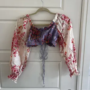 Floral Crop Top Long Sleeves Purple thumbnail 5