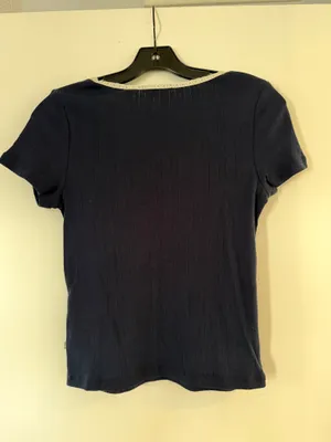 New levi navy top with lace thumbnail 4