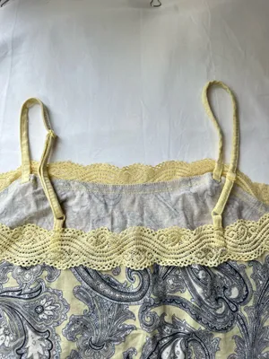 Ann Taylor tank top in excellent condition Size L thumbnail 7