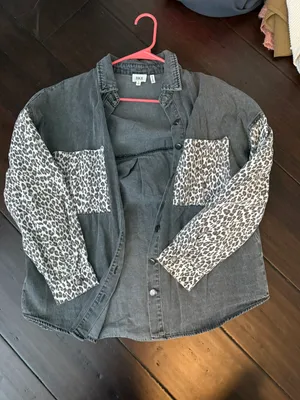 Jacket thumbnail 1