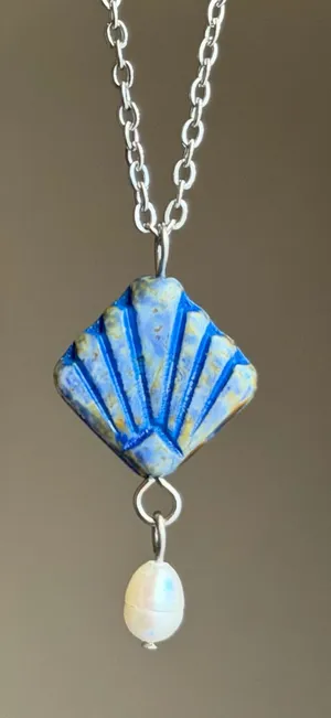 Handmade quality Czech glass fan & freshwater dangle necklace🌀 thumbnail 1