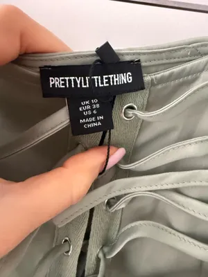 Pretty Little Thing Set Two-Piece thumbnail 7