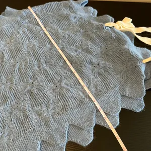 AnnieWear Los Angeles Blue‎ Pointelle Knit Poncho Scalloped Side Tie Sweater L thumbnail 8
