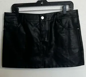 Edikted Black Faux Leather Mini Skirt Size L NWT - Damaged Zipper thumbnail 1