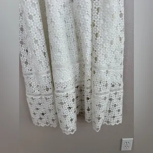 Bardot Botanical White Lace Midi Dress in Ivory size 8 Medium $139 Revolve Bride thumbnail 11