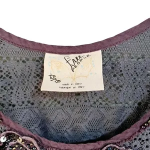 Vintage Free People Cropped Floral Laser-Cut Lace Lagenlook Tank Size XS Purple thumbnail 5