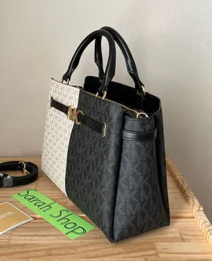 Michael Kors Purse thumbnail 3