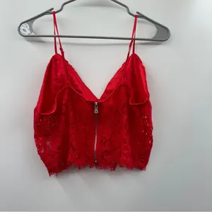Bardot Sienna Ruby Red Floral Lace Bralette Sleeveless Crop Top Size‎ L thumbnail 2