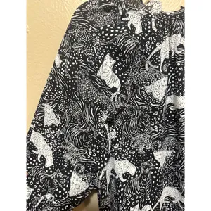 Loft Outlet Womens Size L Black White Animal Print Ruffle Long‎ Sleeve Blouse thumbnail 6