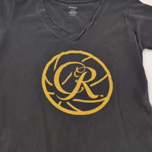 Crown Royal Logo Women's Black Graphic Two Faced V-Neck T-Shirt - Size M - GUC thumbnail 3
