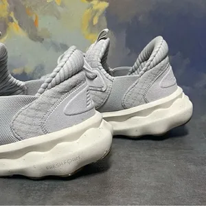 New Balance Fresh Foam Roav Elite Gray Women's Sneakers Size 9.5B thumbnail 9