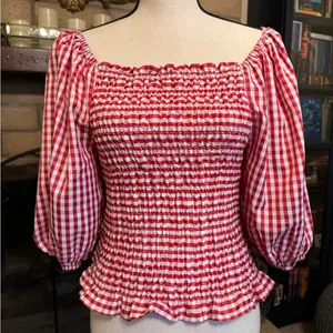 VINE & LOVE Red & White Gingham Milkmaid / Picnic / Puff Sleeves Top - Small thumbnail 3