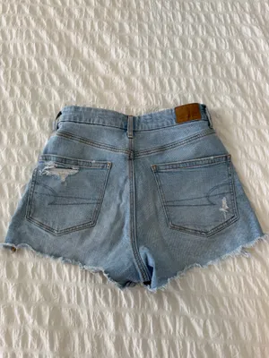 American Eagle High-Rise Jean Short thumbnail 4