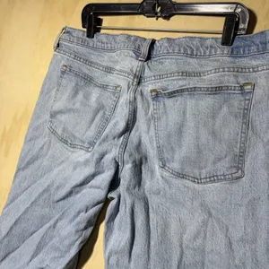 Abercrombie & Fitch The Baggy Low Rise Jeans Womens 32 14R Light Wash Cuffed thumbnail 7