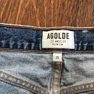 AGOLDE Parker Rocksteady Distressed Cut-off Denim Jean Shorts Size 29 A026E-811 thumbnail 2
