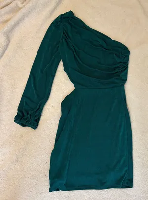 Green One-Shoulder Altar'd State Dress thumbnail 1